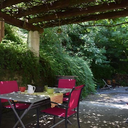 Chambres d'Hôtes L'Orée des Bois Lacrouzette Extérieur photo