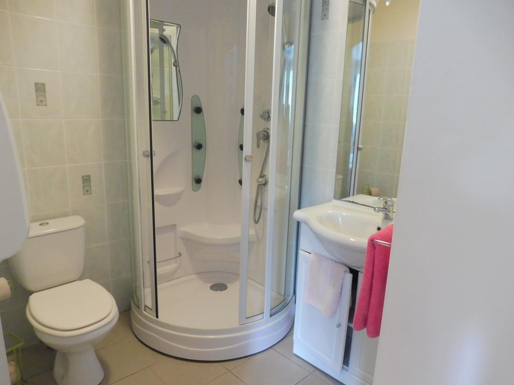 Chambres d'Hôtes L'Orée des Bois Lacrouzette Extérieur photo
